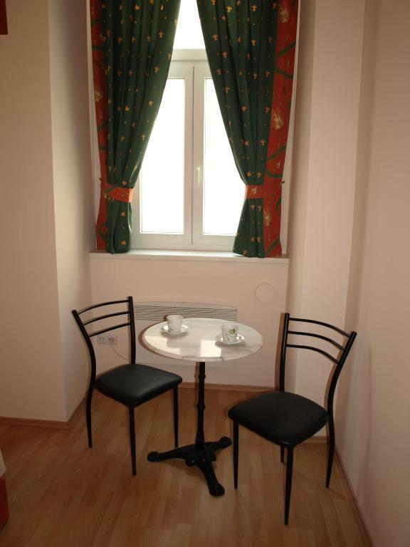 Pension Tal Studios Viyana Oda fotoğraf